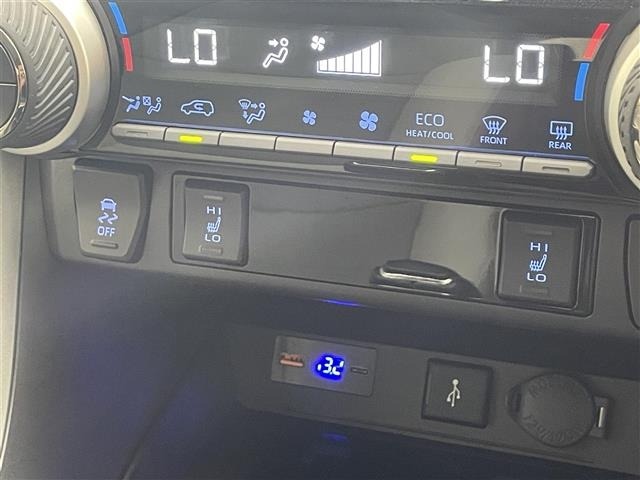 Toyota RAV4 2021 8201569-22