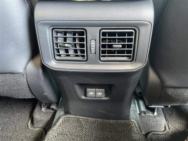 Toyota RAV4 2023 8201577-2