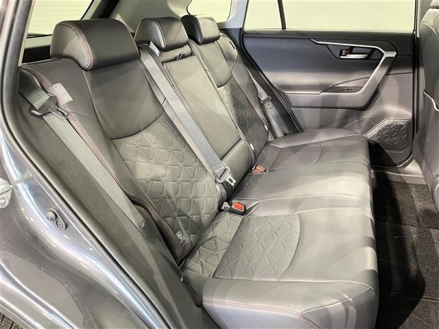 Toyota RAV4 2021 8201590-11