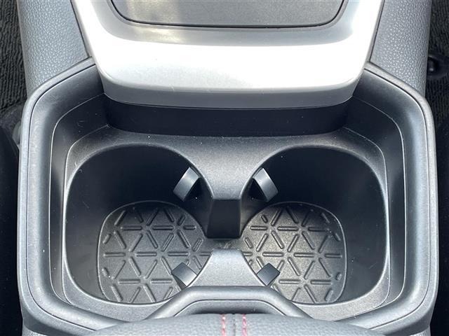 Toyota RAV4 2021 8201591-2
