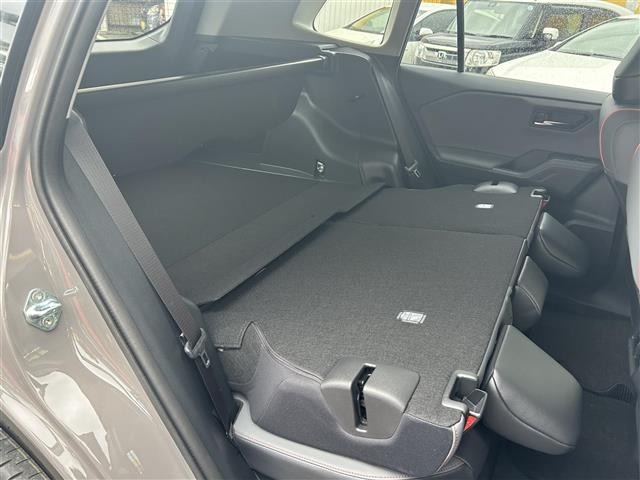 Toyota RAV4 2026 8201610-8