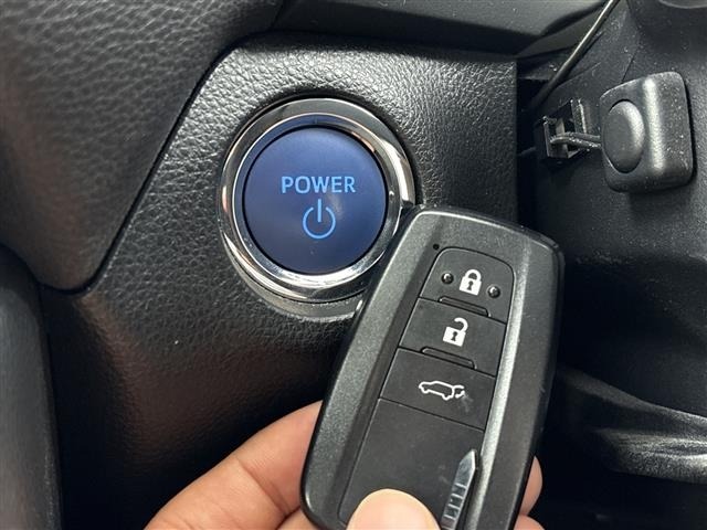 Toyota RAV4 2019 8201622-4