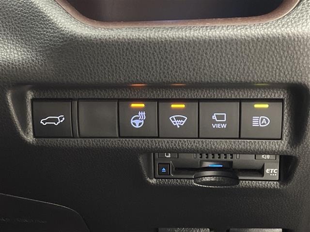 Toyota RAV4 2022 8201639-2