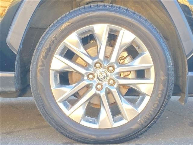 Toyota RAV4 2020 8201643-6
