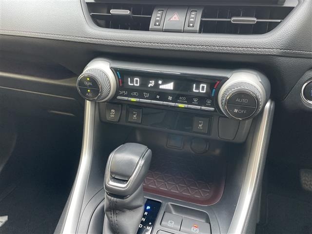 Toyota RAV4 2019 8201662-3