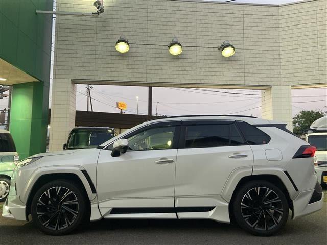 Toyota RAV4 2021 8201677-1