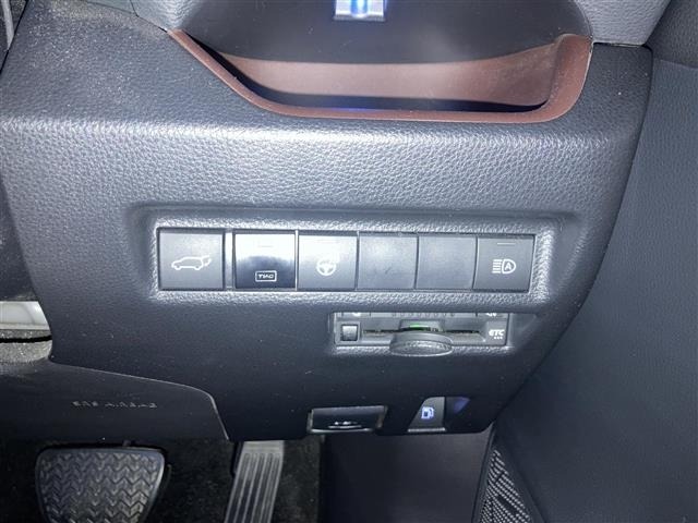 Toyota RAV4 2021 8201677-22