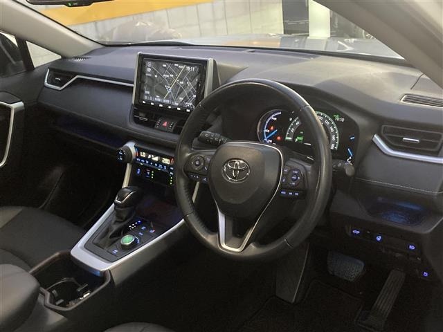 Toyota RAV4 2021 8201677-4