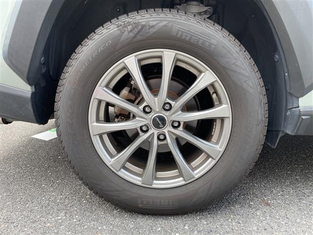 Toyota RAV4 2020 8201711-11