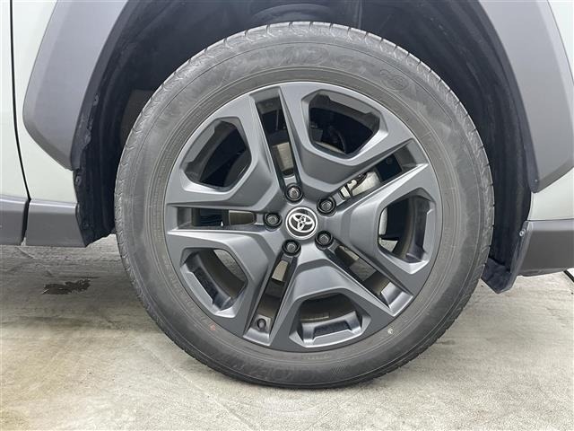 Toyota RAV4 2023 8201718-10