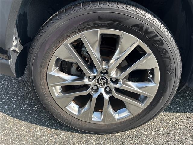 Toyota RAV4 2021 8201747-11