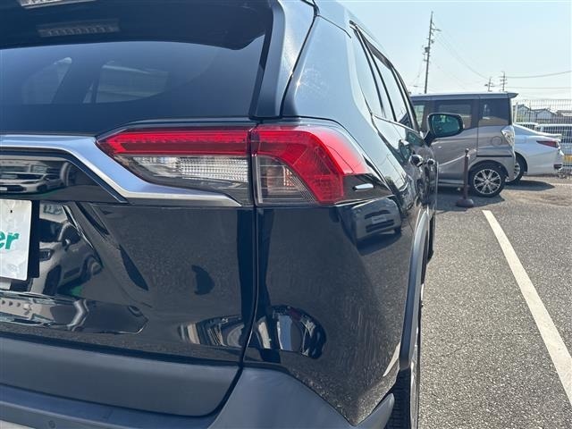 Toyota RAV4 2021 8201747-7