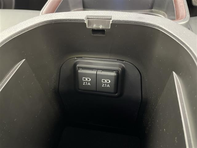 Toyota RAV4 2020 8201755-5