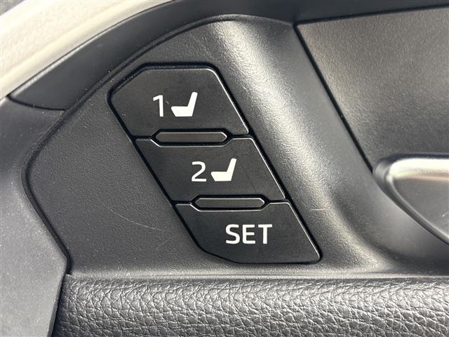 Toyota RAV4 2023 8201756-7