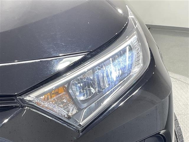 Toyota RAV4 2023 8201758-13