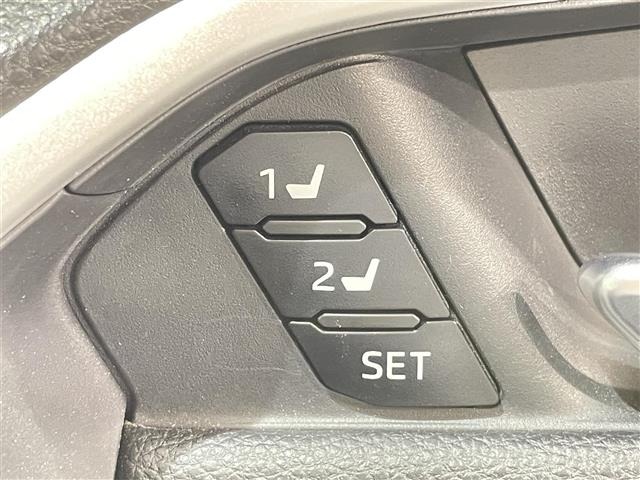 Toyota RAV4 2023 8201758-5