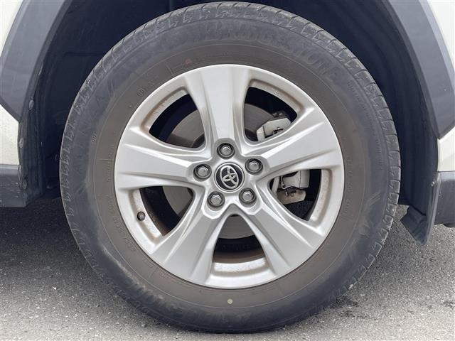 Toyota RAV4 2019 8201777-11