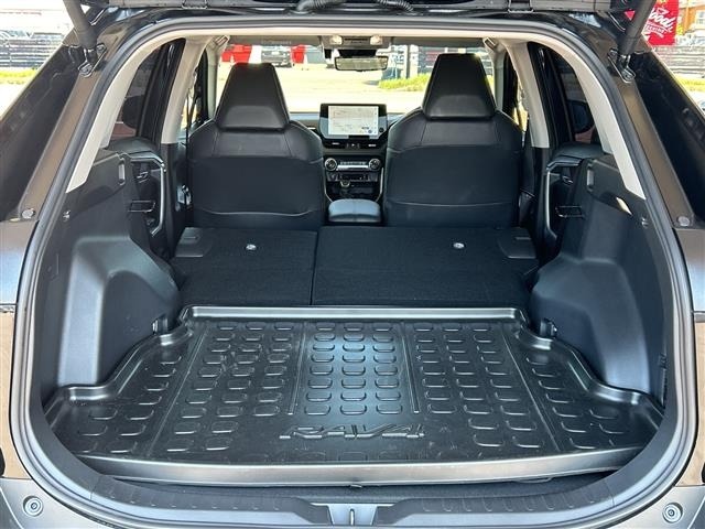 Toyota RAV4 2025 8201784-8