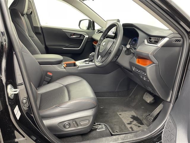 Toyota RAV4 2025 8201816-11