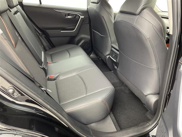Toyota RAV4 2025 8201816-13