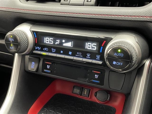 Toyota RAV4 2021 8201817-1