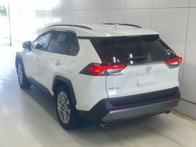 Toyota RAV4 2020 8201822-1
