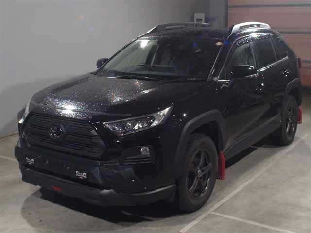 Toyota RAV4 2021 8201824-0