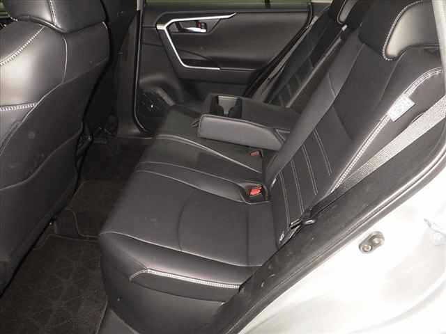 Toyota RAV4 2019 8201832-6