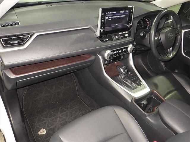Toyota RAV4 2021 8201833-5