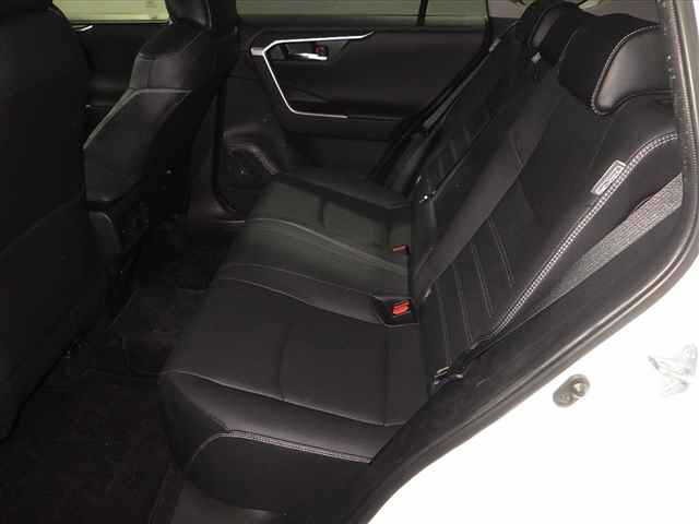 Toyota RAV4 2021 8201833-6
