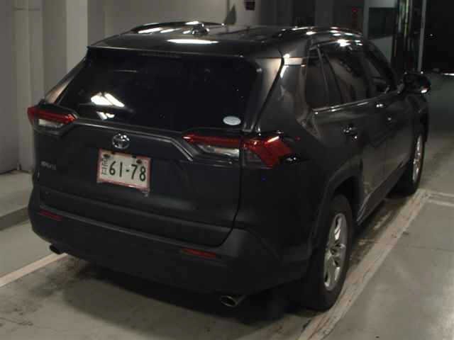 Toyota RAV4 2019 8201906-5