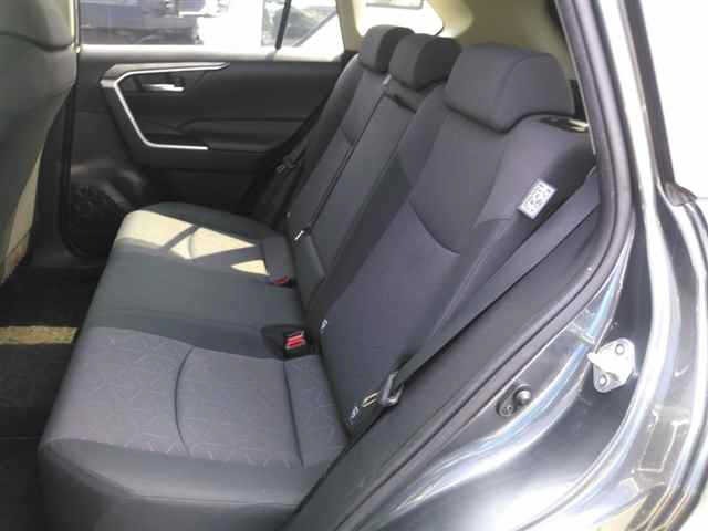 Toyota RAV4 2019 8201906-9