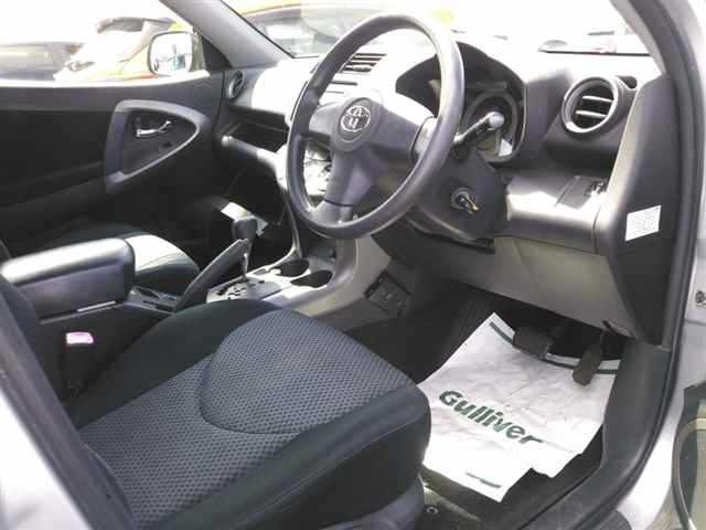 Toyota RAV4 2008 8201914-3
