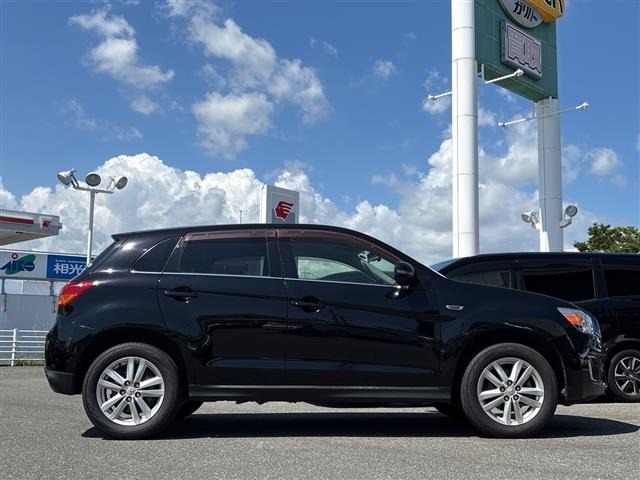 Mitsubishi RVR 2013 8205677-8