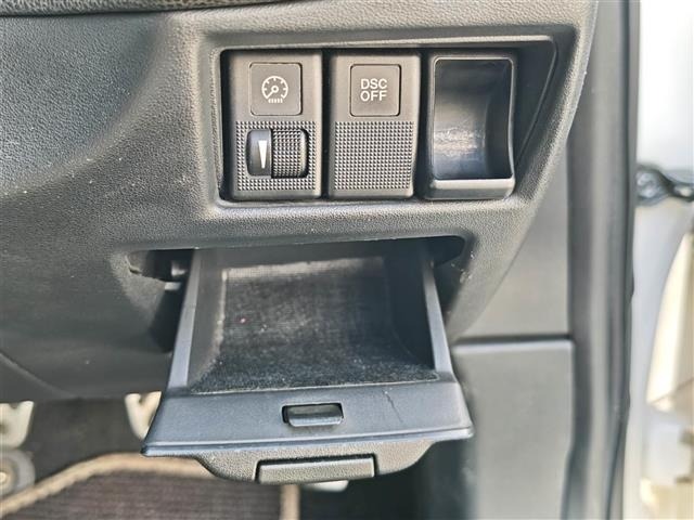 Mazda RX-8 2005 8207314-6
