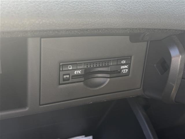 Toyota SAI 2015 8203751-11