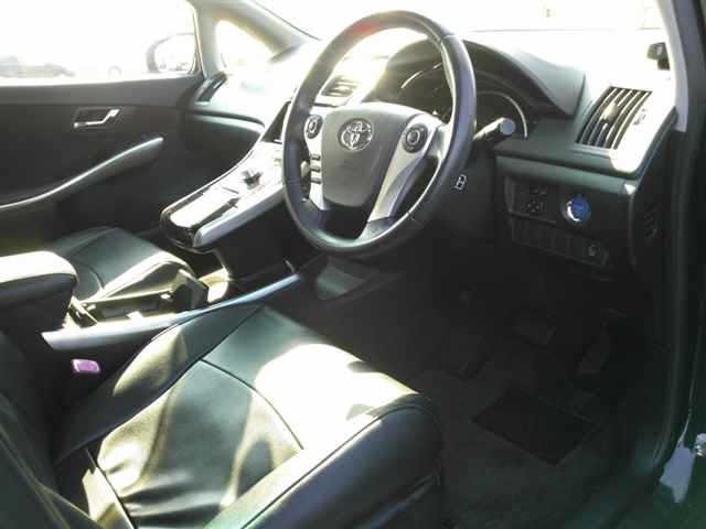 Toyota SAI 2015 8203767-3