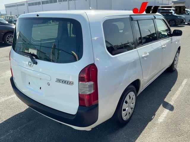 Toyota SUCCEED VAN 2015 8211647-6