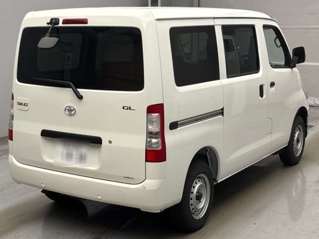 Toyota TOWNACE VAN 2026 8196666-1