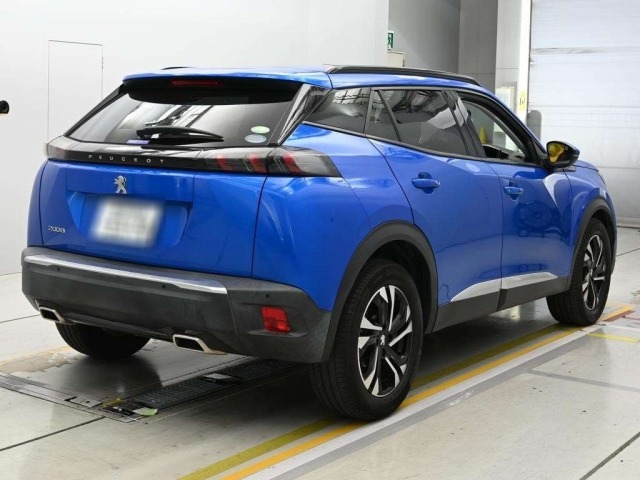 Peugeot 2008 2020 8236463-1