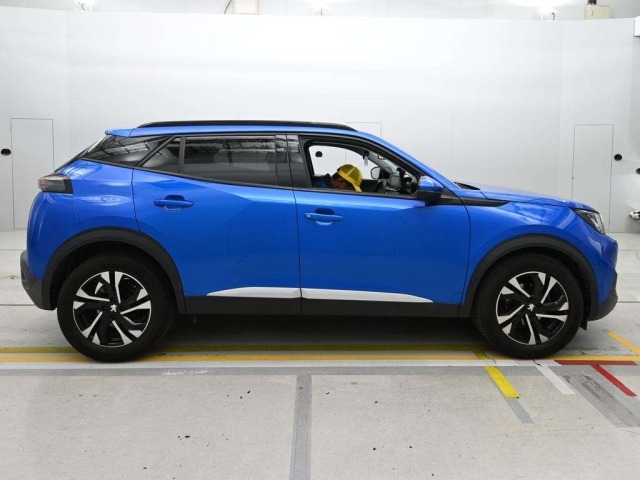 Peugeot 2008 2020 8236463-3