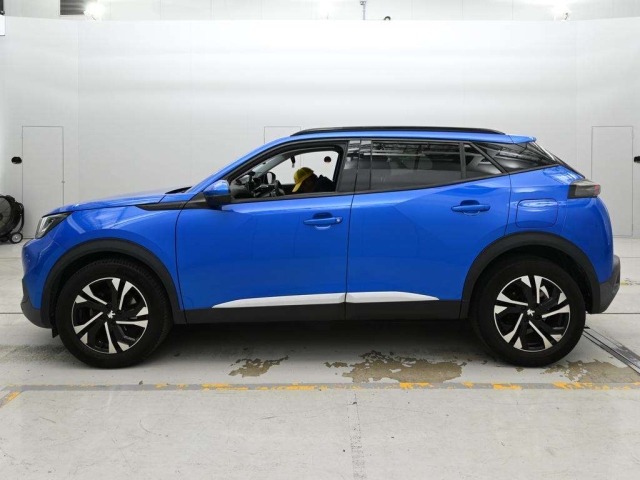 Peugeot 2008 2020 8236463-4