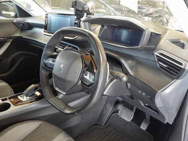 Peugeot 2008 2020 8236463-9