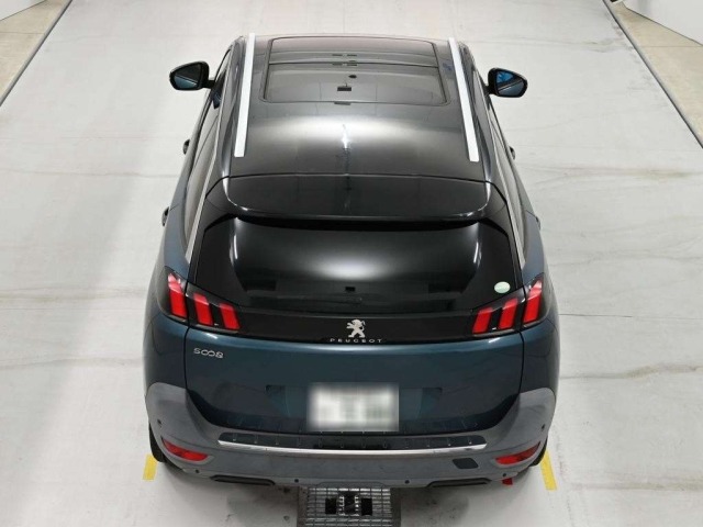 Peugeot 5008 2018 8236593-8