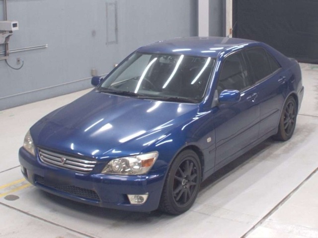 Toyota ALTEZZA 2001 8235793-0