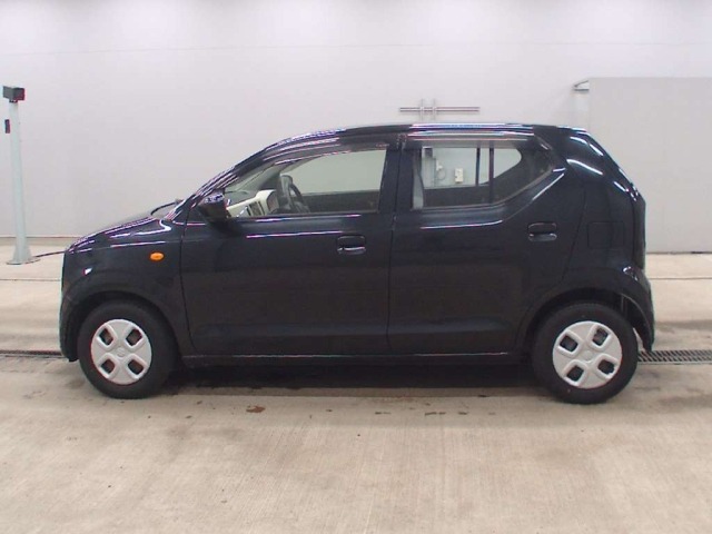 Suzuki ALTO 2017 8236498-4