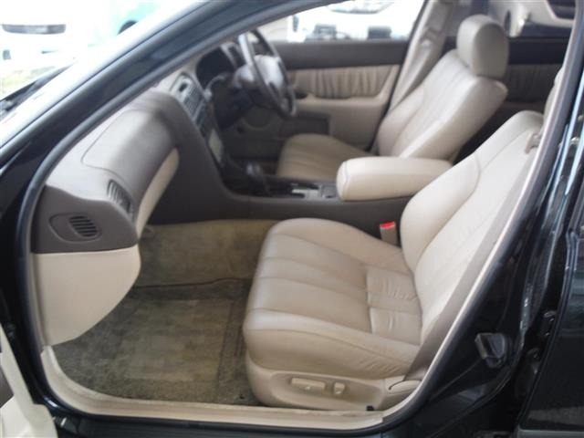 Toyota ARISTO 1995 8235766-4