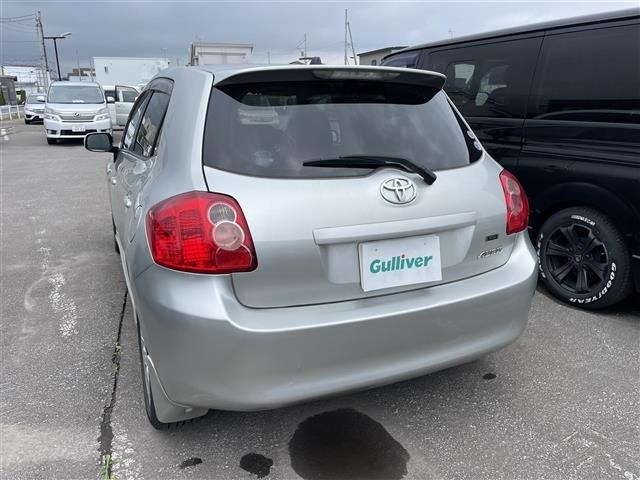 Toyota AURIS 2007 8233924-1