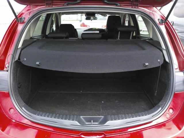 Mazda AXELA 2012 8235741-10