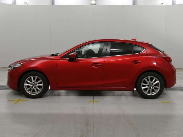 Mazda AXELA 2016 8235742-4